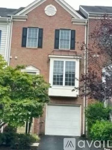 Main picture of 9838 Cheshire Ridge Cir
