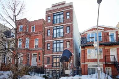Main picture of 2215 W Monroe St