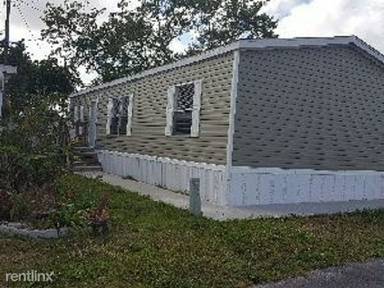 Main picture of 5656 Lake Worth Rd