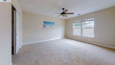 Main picture of 1367 Whispering Oaks Way