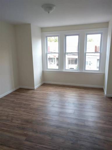 Main picture of 6102 Reedland St