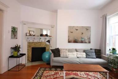 Main picture of 9 Claflin Rd