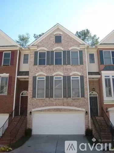 Main picture of 2463 Oak Grove Vis