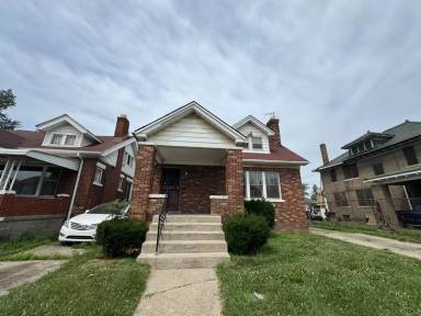 Main picture of 11125 Cloverlawn St