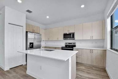 Main picture of The Prestige at Palm Aire Townhomes