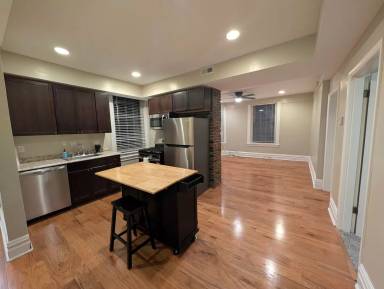 Main picture of 121 Grandview Ave