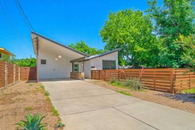 Main picture of 1806 Loreto Dr