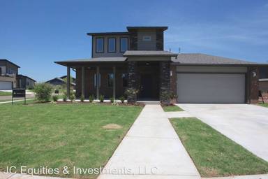 Main picture of 2417 NW 172nd Cir