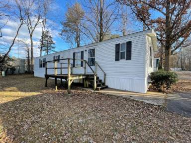 Main picture of 2223 Hollywood Dr