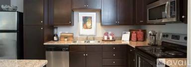 Main picture of Live on Burnet in Central Austin