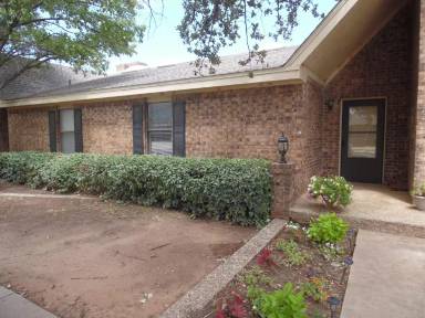 Main picture of 3108 75th St