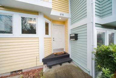 Main picture of 614 21st Ave