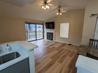 Main picture of 946 Cherry Glen Ter