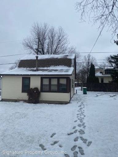 Main picture of 721 Warner Ave
