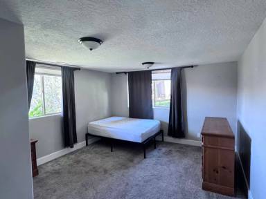 Main picture of 521 S Rose Hill Rd
