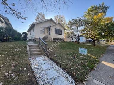 Main picture of 4915 McClellan Street - 1