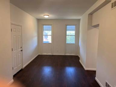 Main picture of 27 W Fornance St