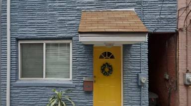Main picture of 2821 Larkins Way