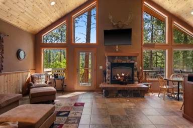Main picture of 16299 River Rd