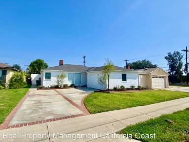 Main picture of 1011 W 186th St