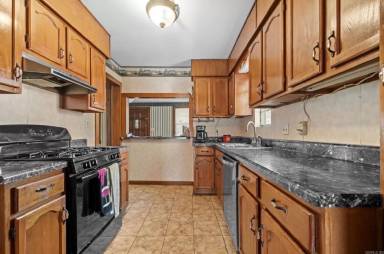 Main picture of 3816 Freeman Cir