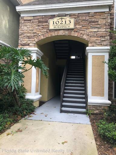 Main picture of Courtney Palms Condominium