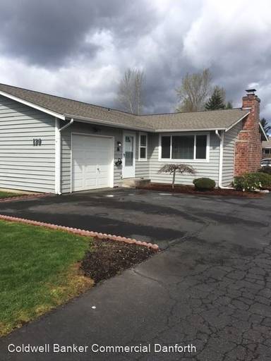 Main picture of 130 4th Ave SW