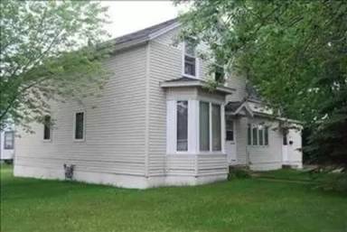 Main picture of 2901 Michigan Ave