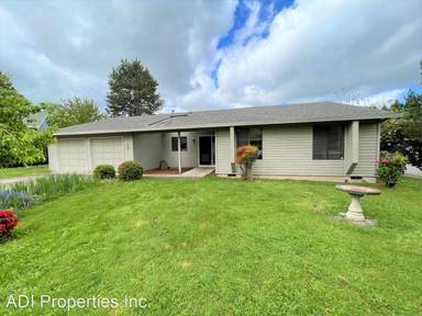 Main picture of 305 SW 192nd Pl