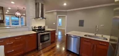Main picture of 131 Providence St