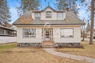 Main picture of 1425 W 8th Ave