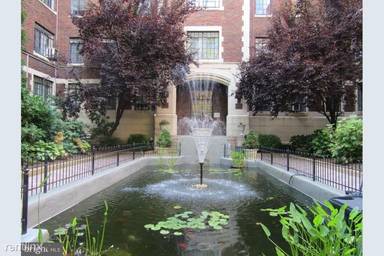 Main picture of 1305 N Broom St