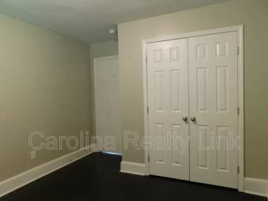 Main picture of 411 Gray Dr