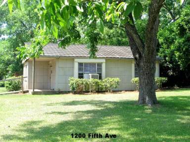 Main picture of 1200 5th Ave
