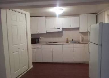 Main picture of 9 Cedar St