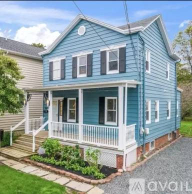 Main picture of 98 Atlantic Ave