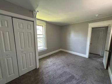 Main picture of 503 W 17th St