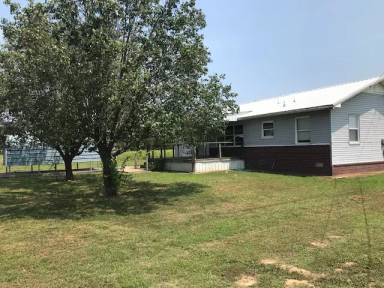 Main picture of 22950 Sweetin Ln