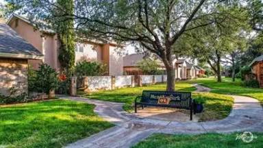 Main picture of 4805 Spring Meadow Ln
