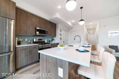 Main picture of 2031 Frankford Ave