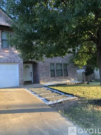 Main picture of 2109 Zeppelin Dr