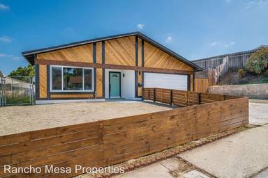 Main picture of 4910 Magnus Way