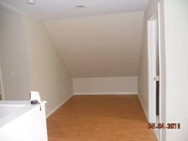 Main picture of 3431 N Holton St