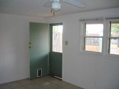 Main picture of 466 W San Francisco St