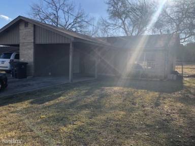 Main picture of 537 Clearfield Dr