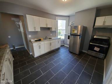 Main picture of 6 Rutgers Ave