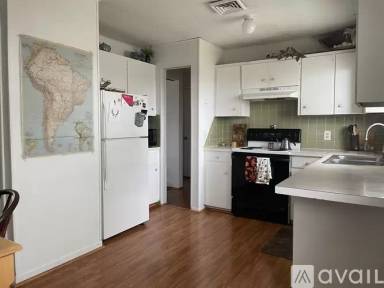 Main picture of 1420 S Clark Ave
