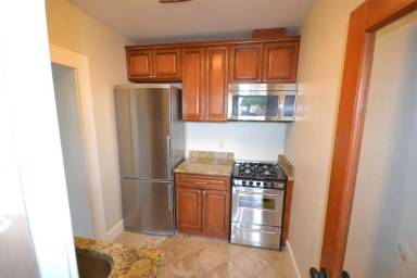 Main picture of 145 N Glenn Ave