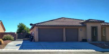 Main picture of 5761 E Badlands Ln