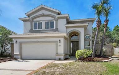 Main picture of 166 Dominica Ct